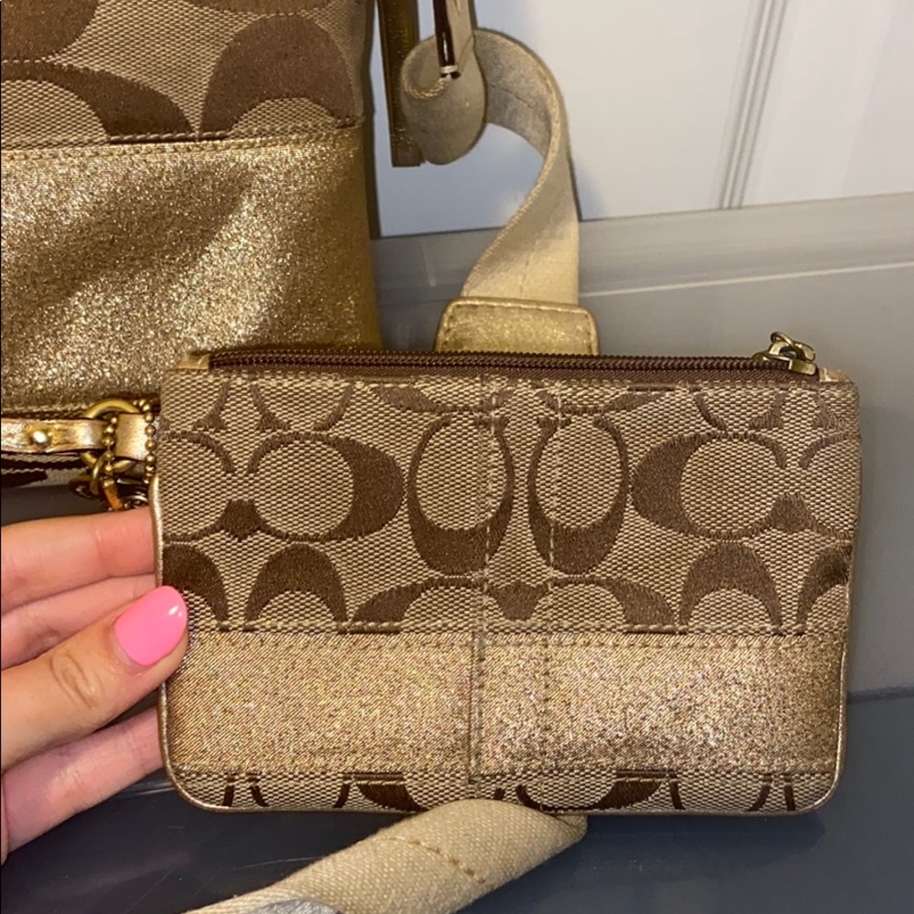 coach crossbody & wristlet 🤍 - Picture 2 of 5